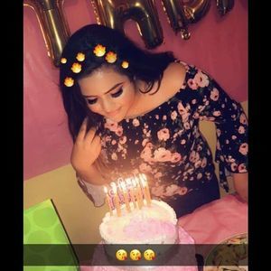 Meet your Posher, Adriana